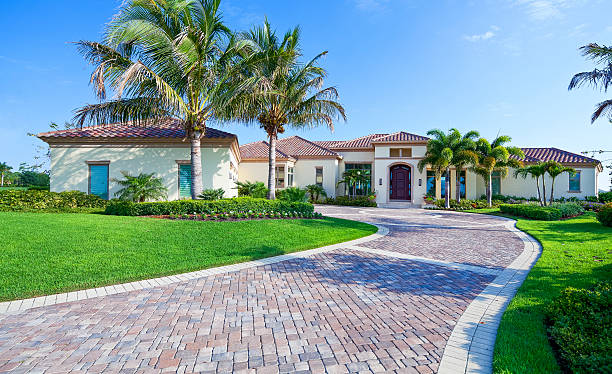 Best Affordable Driveway Paving  in Munising, MI